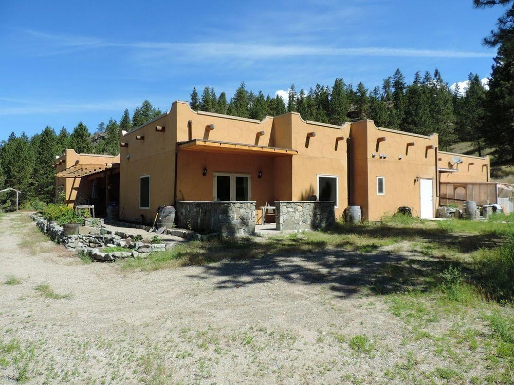 Baergnaescht B&B Osoyoos Exterior photo